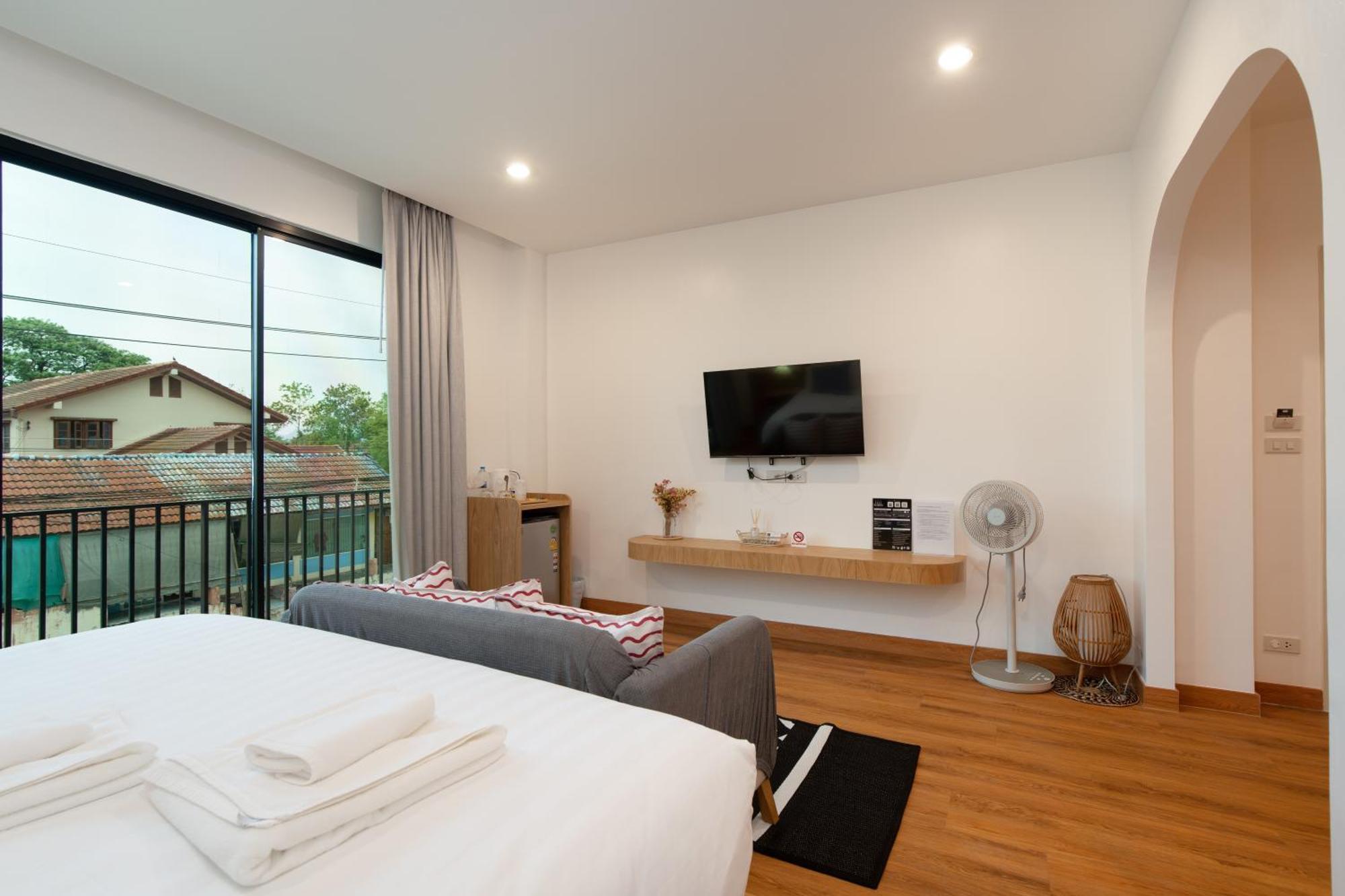 The Modeva Hotel Kanchanaburi Room photo