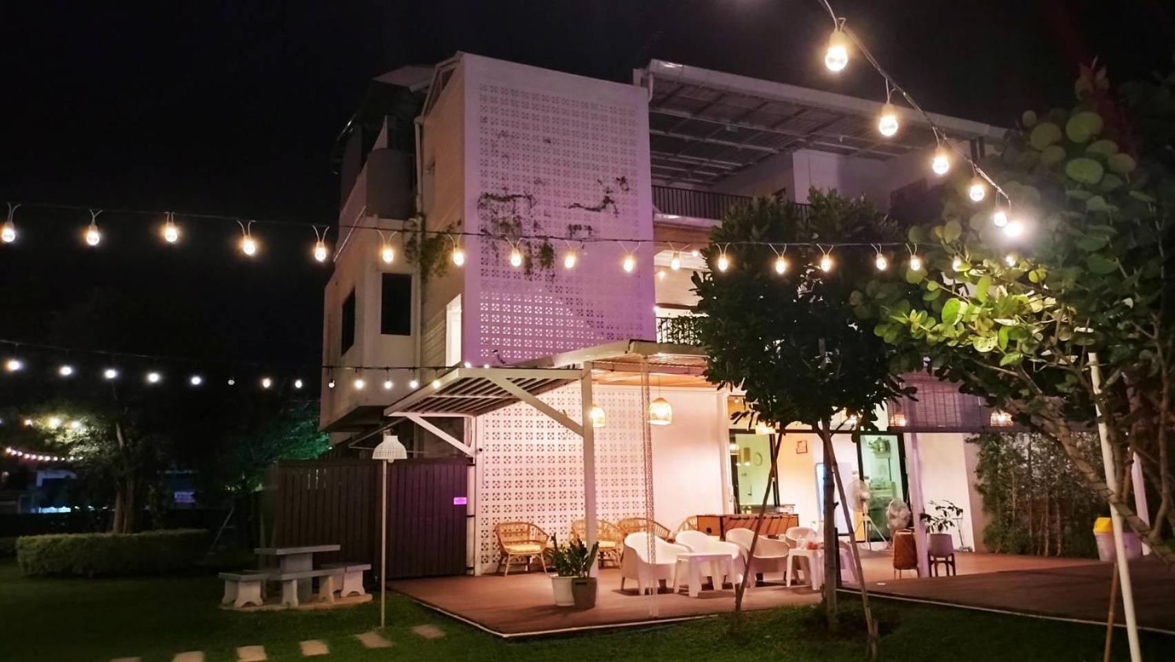 The Modeva Hotel Kanchanaburi Exterior photo
